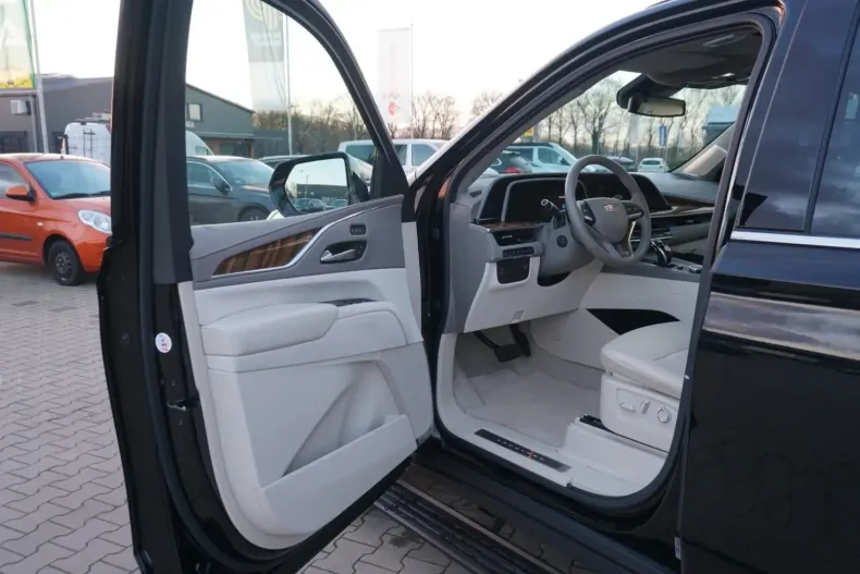 Cadillac Escalade din 2022 cu 16.300 km - oferta CAD110161 - foto 11