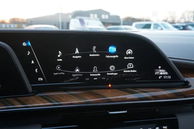 Cadillac Escalade din 2022 cu 16.300 km - oferta CAD110161 - foto 28