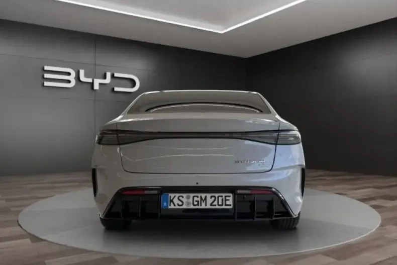 BYD SEAL din 2024 cu 24.999 km - oferta BYD110162 - foto 5