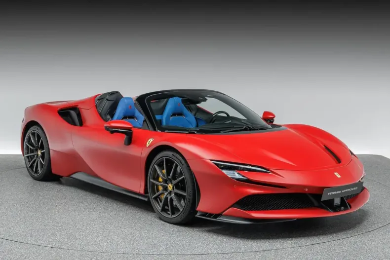 Ferrari SF90 din 2023 cu 8.800 km - oferta FER110177 - foto 7
