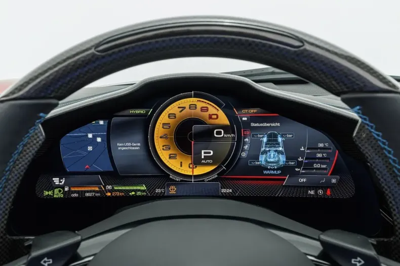 Ferrari SF90 din 2023 cu 8.800 km - oferta FER110177 - foto 14