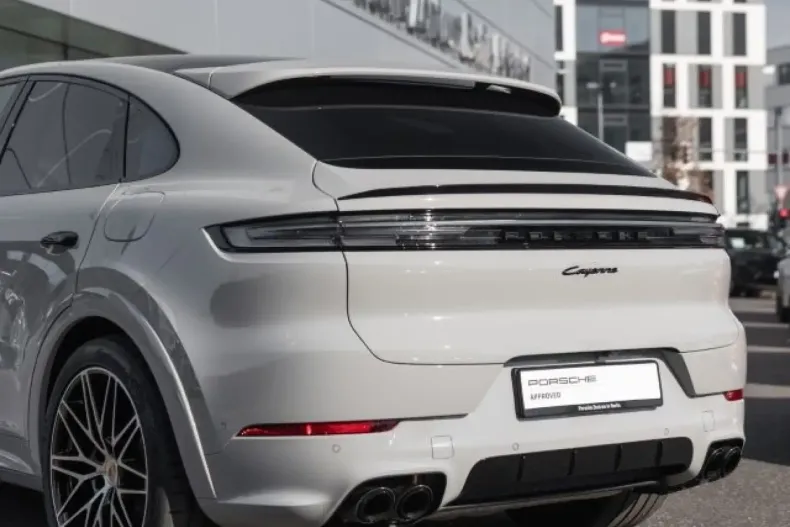 Porsche Cayenne din 2025 cu 9.900 km - oferta POR110181 - foto 4