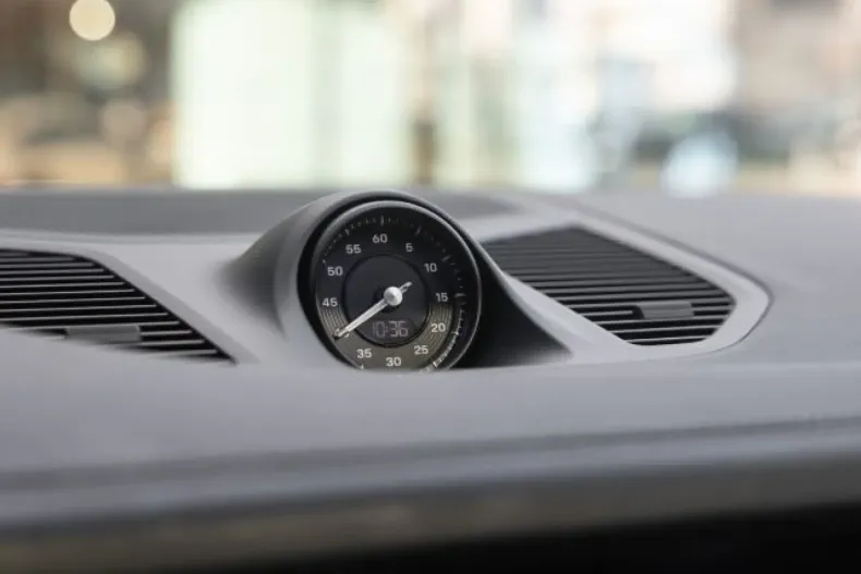 Porsche Cayenne din 2025 cu 9.900 km - oferta POR110181 - foto 6