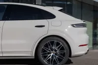 Porsche Cayenne din 2025 cu 9.900 km - oferta POR110181 - foto 26