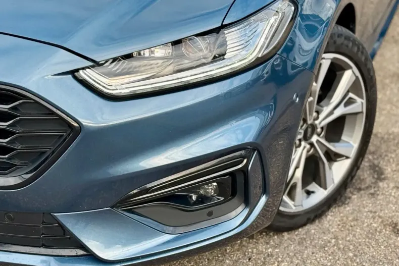 Ford Mondeo din 2021 cu 53.267 km - oferta FOR110187 - foto 2