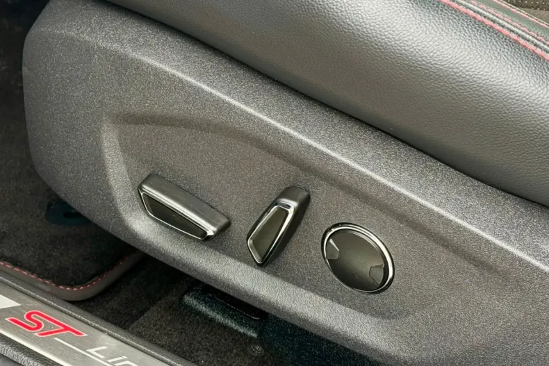 Ford Mondeo din 2021 cu 53.267 km - oferta FOR110187 - foto 22