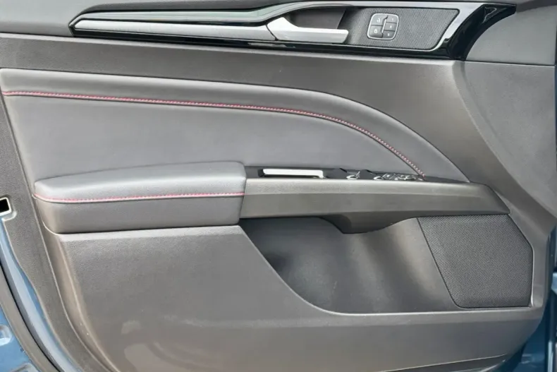 Ford Mondeo din 2021 cu 53.267 km - oferta FOR110187 - foto 28