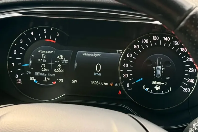 Ford Mondeo din 2021 cu 53.267 km - oferta FOR110187 - foto 32