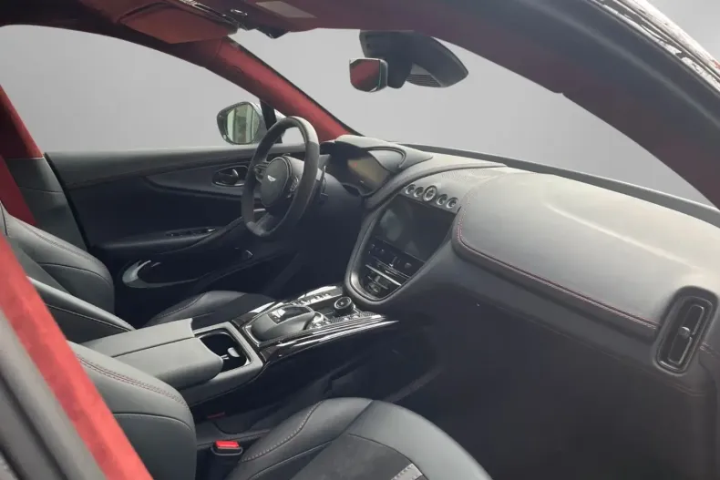 Aston Martin DBX din 2023 cu 6.700 km - oferta AST110188 - foto 17