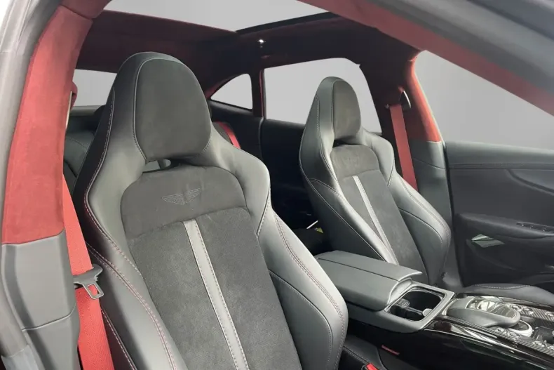 Aston Martin DBX din 2023 cu 6.700 km - oferta AST110188 - foto 18