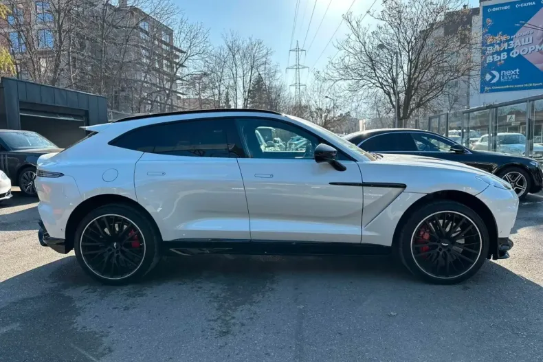Aston Martin DBX din 2023 cu 26.000 km - oferta AST110189 - foto 6