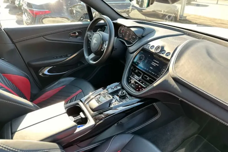 Aston Martin DBX din 2023 cu 26.000 km - oferta AST110189 - foto 11