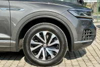Volkswagen Touareg din 2020 cu 102.960 km - oferta VOL110190 - foto 6