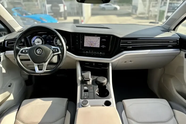 Volkswagen Touareg din 2020 cu 102.960 km - oferta VOL110190 - foto 15