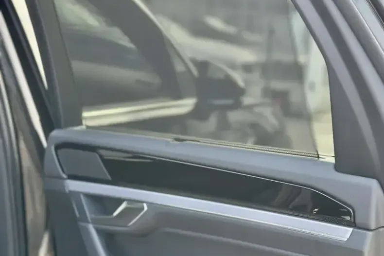 Volkswagen Touareg din 2020 cu 57.980 km - oferta VOL110191 - foto 16