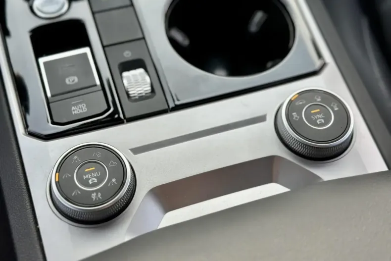 Volkswagen Touareg din 2020 cu 57.980 km - oferta VOL110191 - foto 21