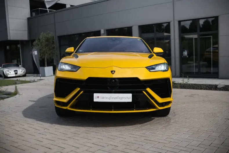 Lamborghini Urus din 2023 cu 32.600 km - oferta LAM110192 - foto 3