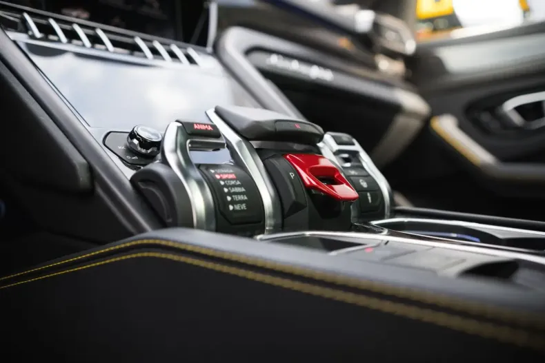 Lamborghini Urus din 2023 cu 32.600 km - oferta LAM110192 - foto 9