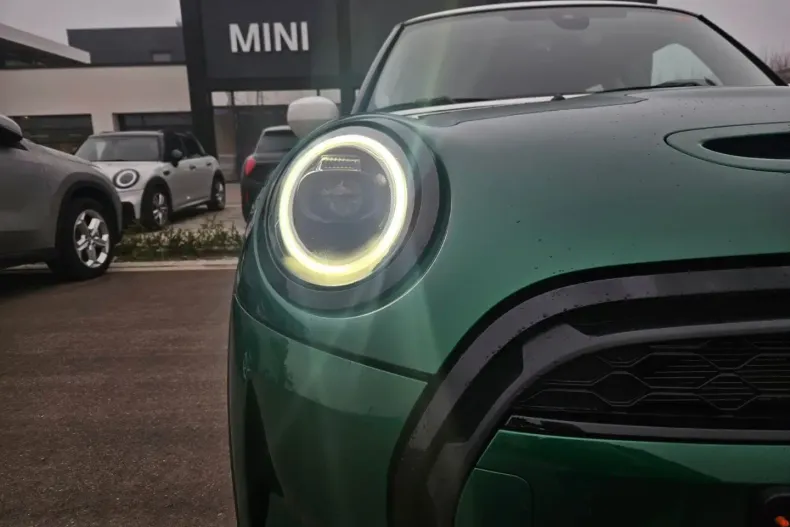 MINI Cooper S din 2023 cu 15.000 km - oferta MIN110194 - foto 8