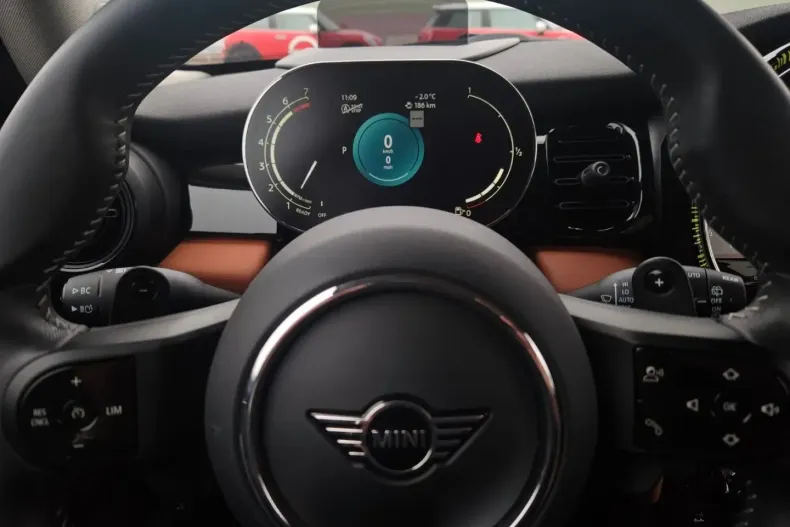 MINI Cooper S din 2023 cu 15.000 km - oferta MIN110194 - foto 11