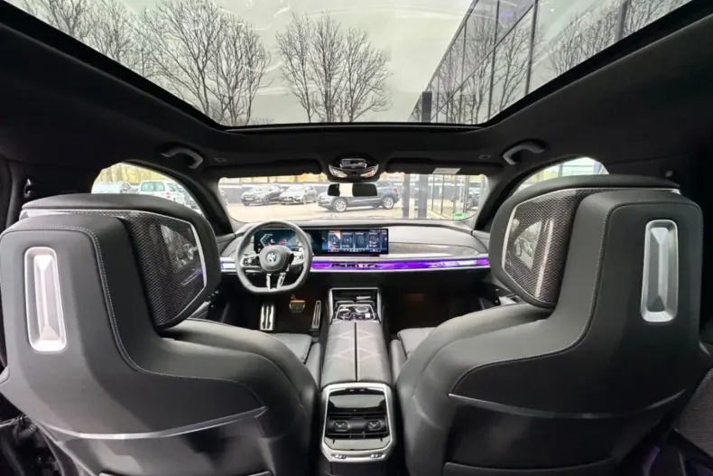 BMW 740 din 2024 cu 24.270 km - oferta BMW110196 - foto 13