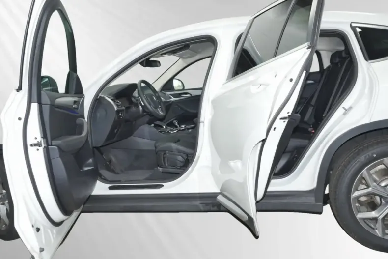 BMW X4 din 2024 cu 17.850 km - oferta BMW110248 - foto 6