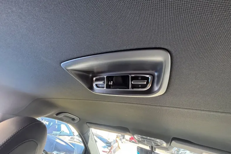 Mercedes-Benz V 300 din 2024 cu 24.000 km - oferta MER110260 - foto 19