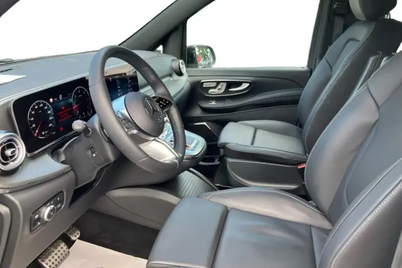 Mercedes-Benz V 300 din 2024 cu 11.500 km - oferta MER110263 - foto 7