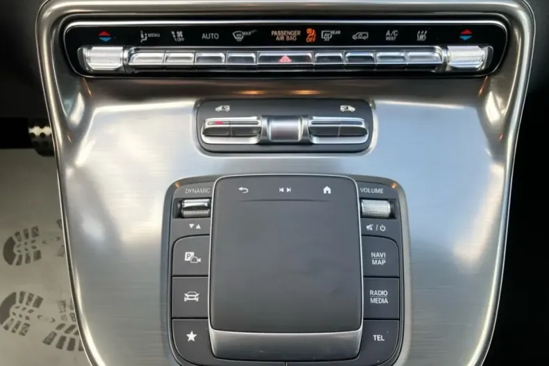 Mercedes-Benz V 300 din 2024 cu 11.500 km - oferta MER110263 - foto 9