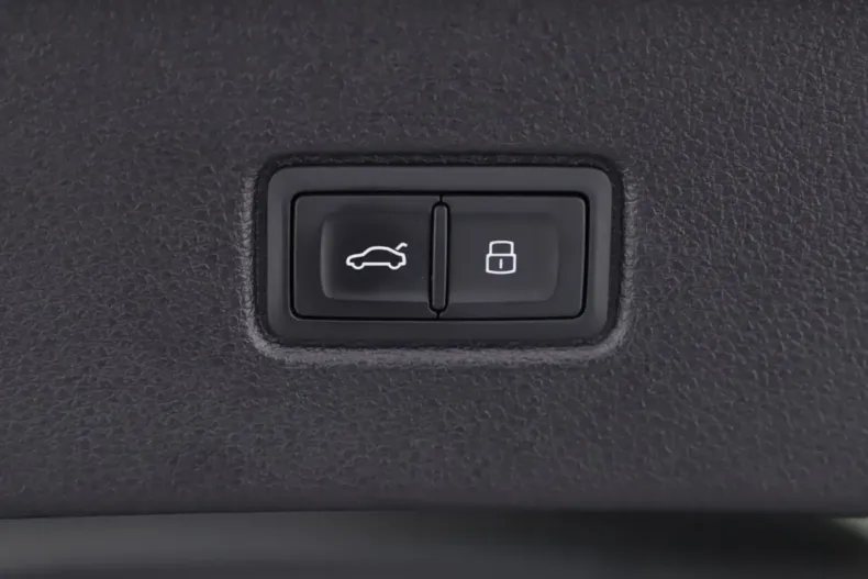 Audi Q7 din 2024 cu 5.880 km - oferta AUD110287 - foto 9