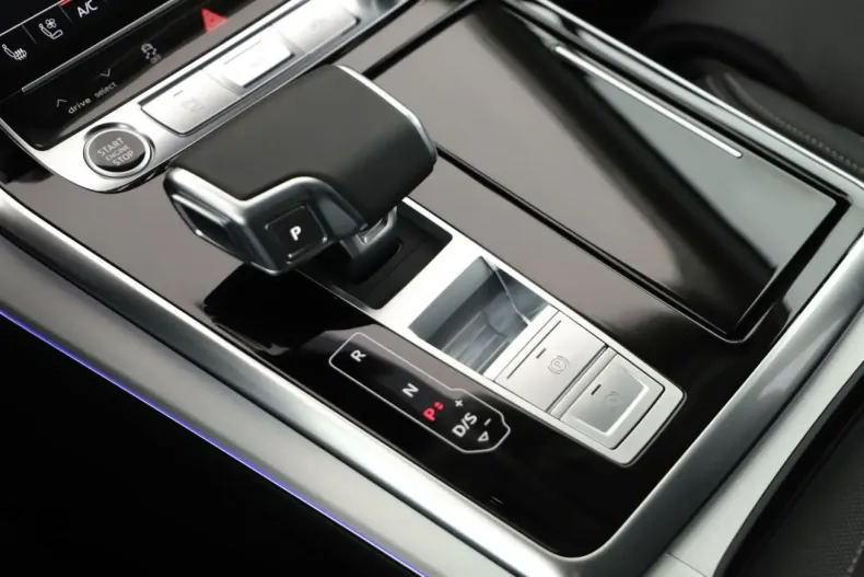 Audi Q7 din 2024 cu 5.880 km - oferta AUD110287 - foto 16