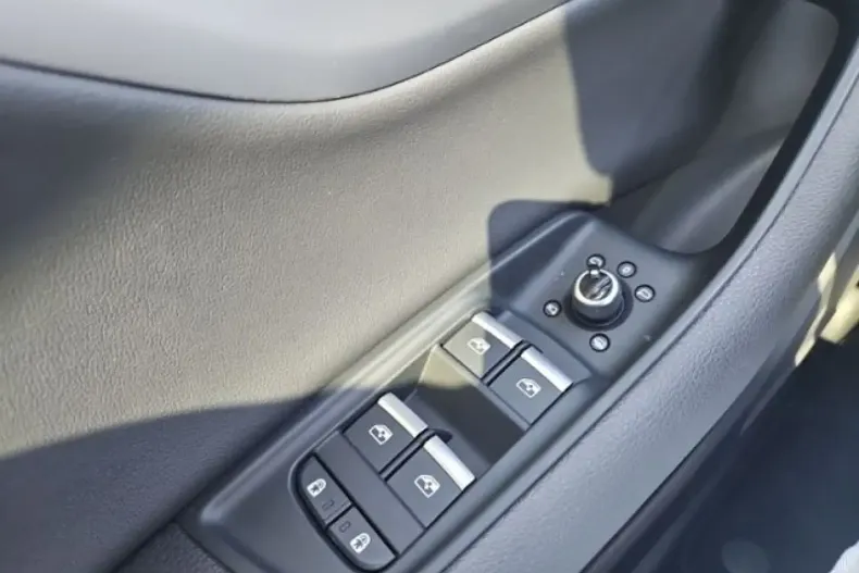 Audi Q7 din 2021 cu 90.007 km - oferta AUD110295 - foto 12