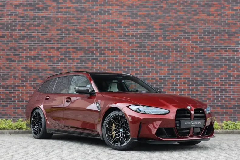 BMW M3 din 2025 cu 4.120 km - oferta BMW110296 - foto 1