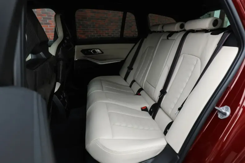 BMW M3 din 2025 cu 4.120 km - oferta BMW110296 - foto 20