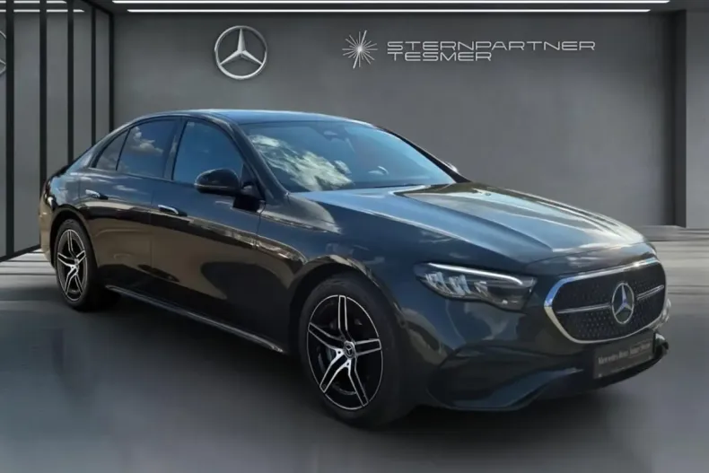 Mercedes-Benz E 300 din 2024 cu 65.912 km - oferta MER110309 - foto 2