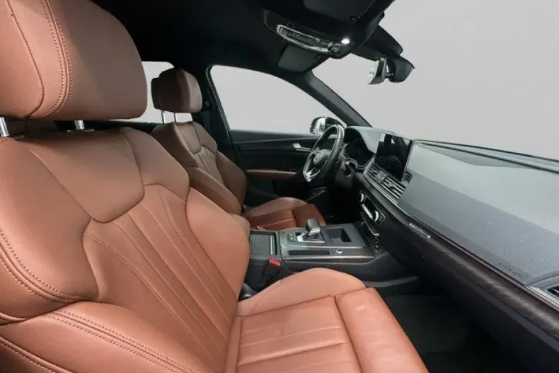 Audi Q5 din 2022 cu 96.587 km - oferta AUD110317 - foto 6