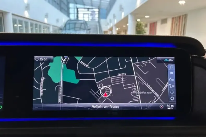 Mercedes-Benz G 350 din 2020 cu 79.542 km - oferta MER110336 - foto 15