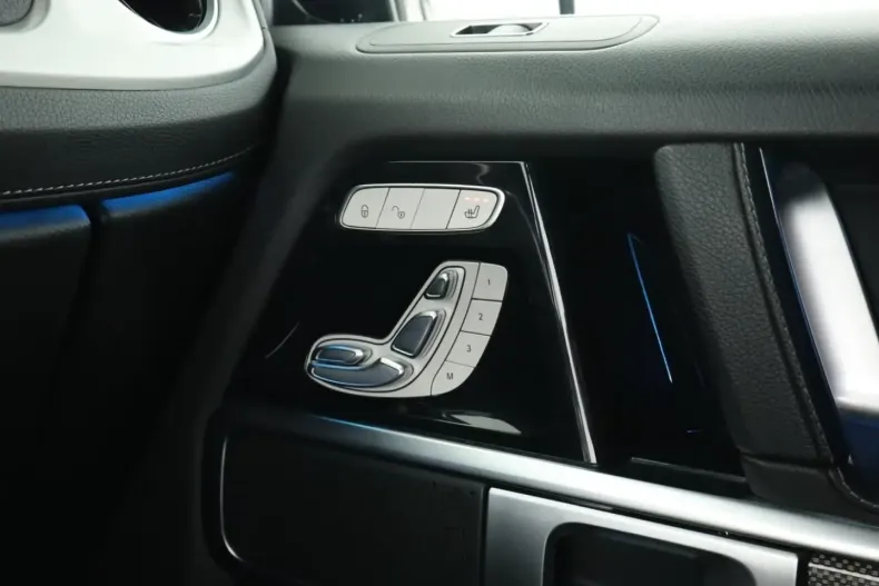 Mercedes-Benz G 400 din 2021 cu 57.480 km - oferta MER110339 - foto 16