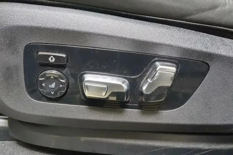 BMW X5 din 2024 cu 40.300 km - oferta BMW110355 - foto 6