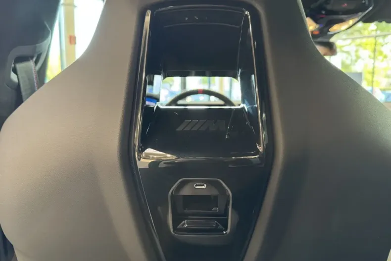 BMW M5 din 2024 cu 8.500 km - oferta BMW110357 - foto 27