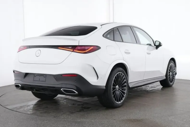 Mercedes-Benz GLC 300 din 2025 cu 19.980 km - oferta MER110367 - foto 3