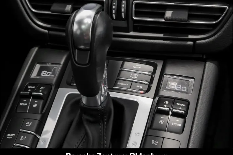 Porsche Macan din 2021 cu 67.101 km - oferta POR110375 - foto 36