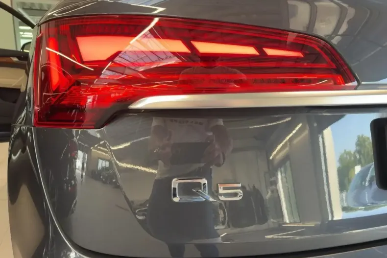 Audi Q5 din 2022 cu 79.555 km - oferta AUD110377 - foto 13