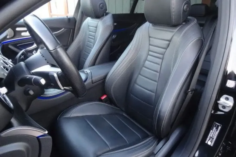 Mercedes-Benz E 400 din 2022 cu 93.975 km - oferta MER110391 - foto 10