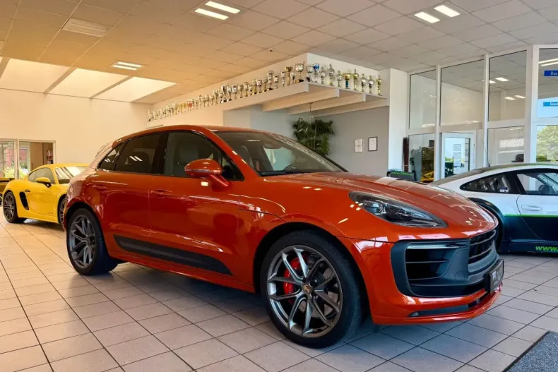 Porsche Macan din 2021 cu 52.435 km - oferta POR110401 - foto 1