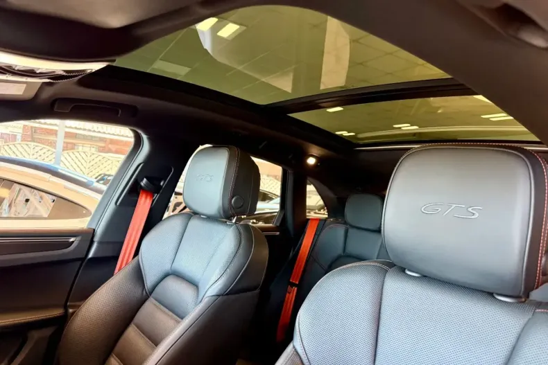 Porsche Macan din 2021 cu 52.435 km - oferta POR110401 - foto 7