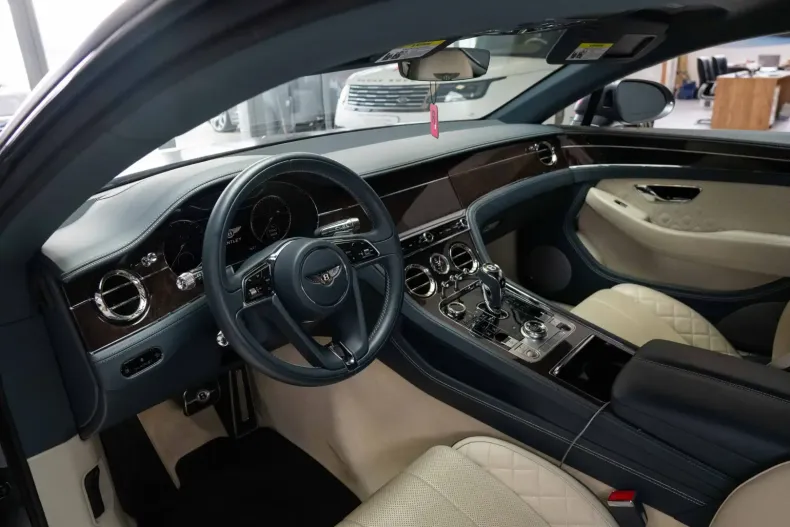 Bentley Continental GT din 2021 cu 33.800 km - oferta BEN110425 - foto 4