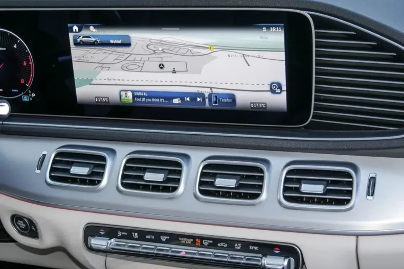 Mercedes-Benz GLE 450 din 2024 cu 19.151 km - oferta MER110426 - foto 7