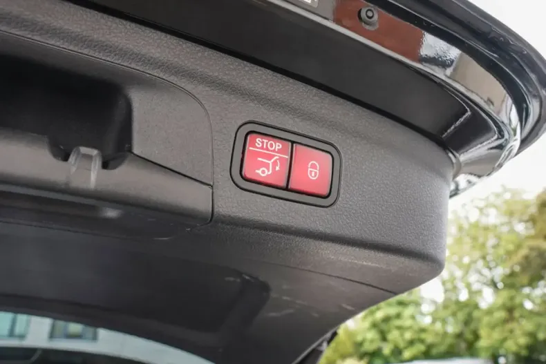 Mercedes-Benz GLE 400 din 2022 cu 94.800 km - oferta MER110427 - foto 20