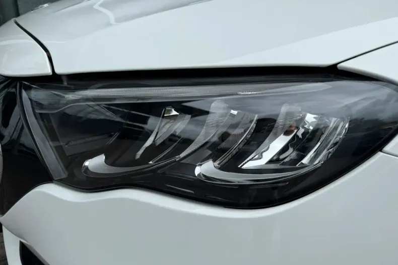 Mercedes-Benz E 200 din 2023 cu 38.487 km - oferta MER110428 - foto 3